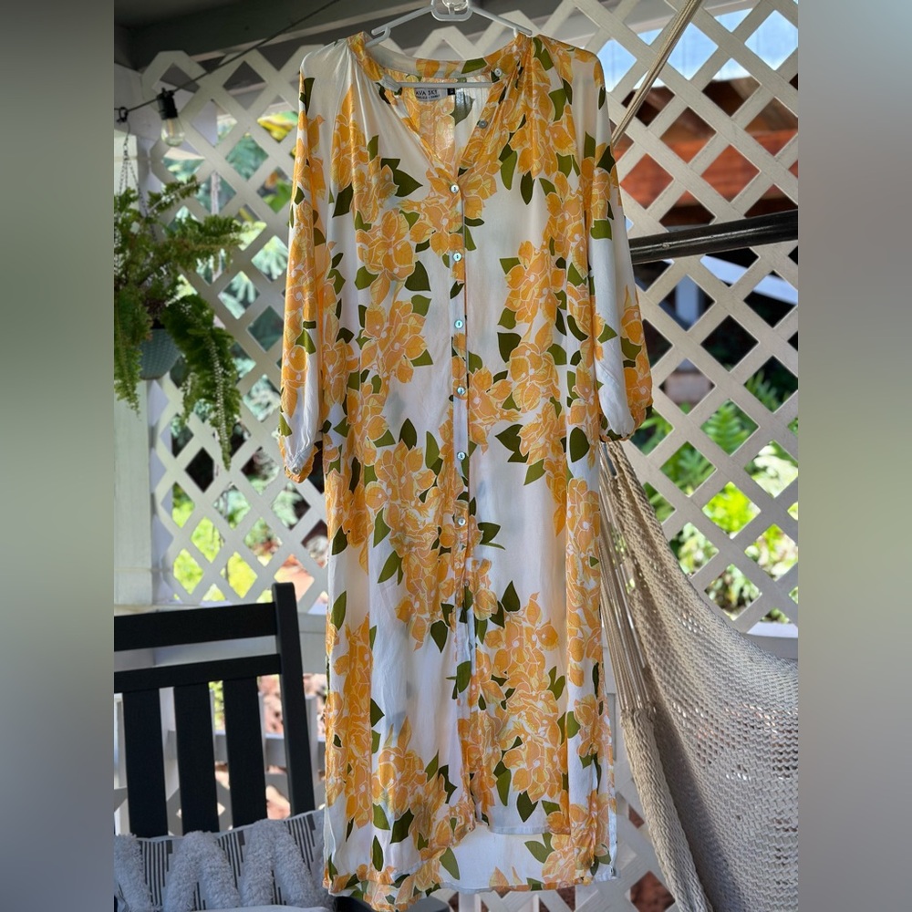 Ava Sky Fighting Eel bougainvillea button dress XS